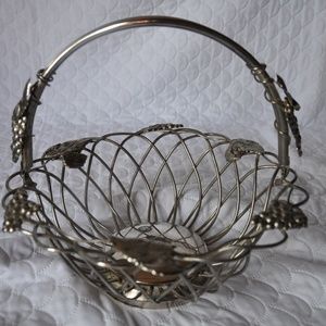 Godinger silver plated fruit basket